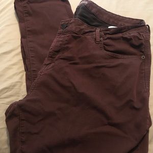 Old navy rockstar skinny jeans